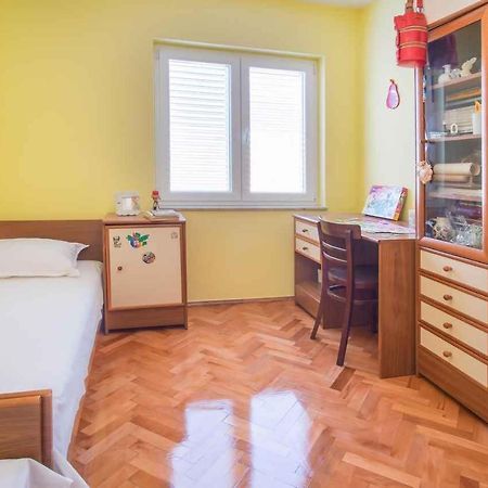 Apartments In Vrbnik/Insel Krk 36002 Exterior photo
